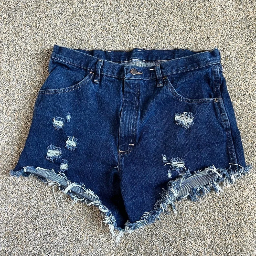 RUSTLER Cut Off Daisy Duke Denim Shorts Distressed Fray Hem High Rise Upcycle 36